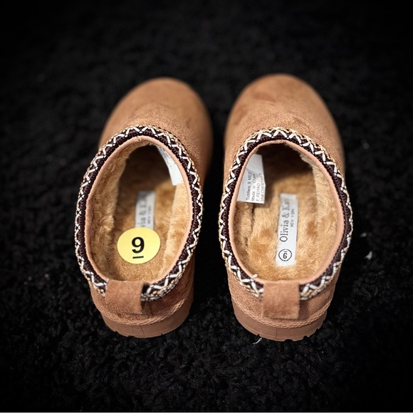 Warm Tan Kids Slippers with Patterned Trim - Picture 2 of 2